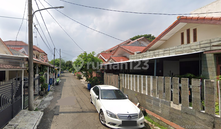 Pisangan Ciputat Timur - Rumah Siap Huni Komplek - Jalan 2 Mobil - Lingkungan Tenang 2