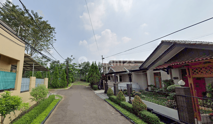 Bukit Nusa Indah 2 Km Ke Stasiun Ka Rumah Murah 2 Lt Komplek Jalan 2 Mobil  2