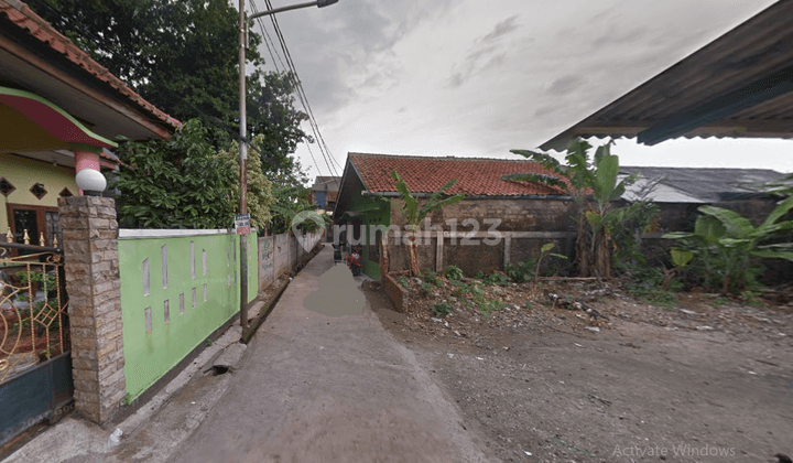 Tanjung Barat 1 Km Ke Stasiun Ka Rumah Layak Huni 1 Lt Jalan 1 Mobil  2