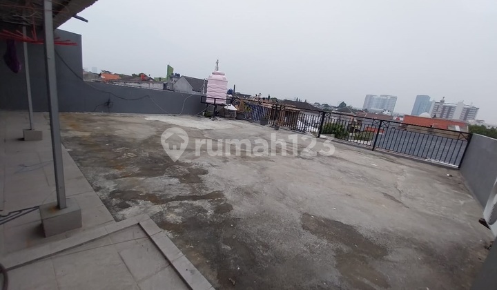 H Nawi - 850 Mtr ke Stasiun MRT - Rumah Murah Siap Huni 3 LT - Jalan 2 Mobil 2