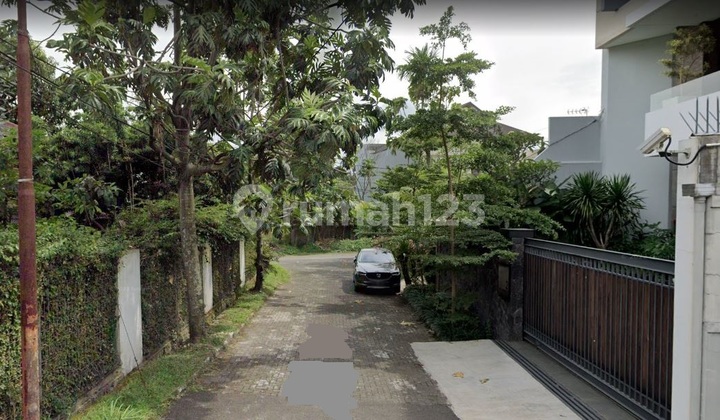 Setrasari Sukasari - 2-Story House in a Complex - Premium Environment - Two-Car Road 2