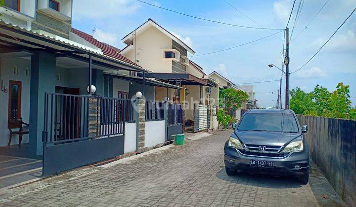 Rumah Bagus Dengan Parabot Dalam Cluster 1