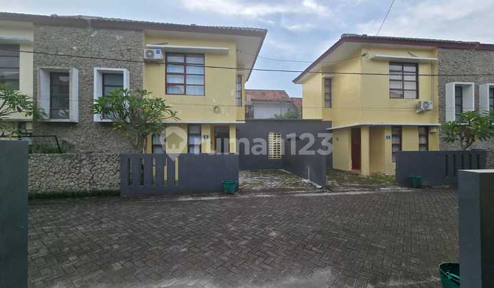 Good Minimalist Fully Furnished House in Colomadu 2