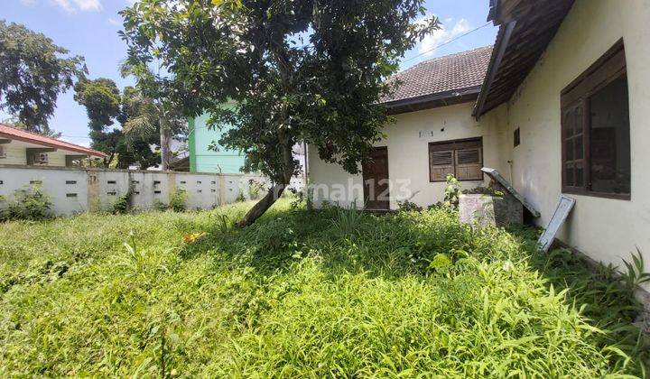 Ruang usaha pinggir jalan utama siap huni 4