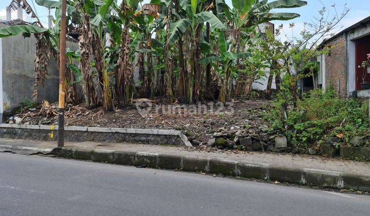 Tanah murah strategis di jalan letjen sutoyo solo, dekat jalan jayawijaya mojosongo, 2