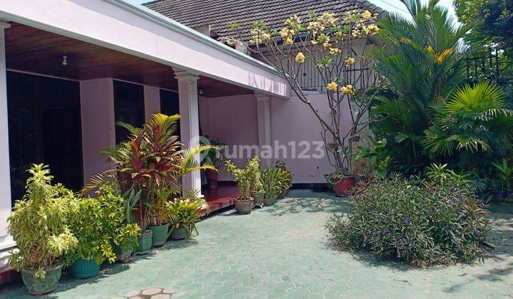 Rumah luas strategis pinggir jalan besar 2