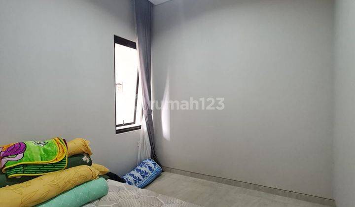 Rumah bagus minimalis modern dalam cluster  9