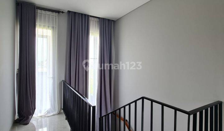 Rumah bagus minimalis modern dalam cluster  12