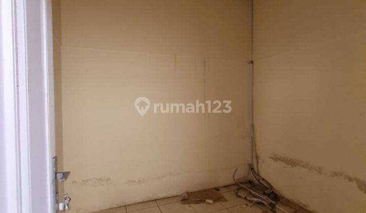 Ruang usaha strategis dekat jalan slamet riyadi 6