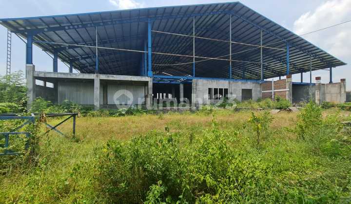 Gudang strategis di kawasan industri 1