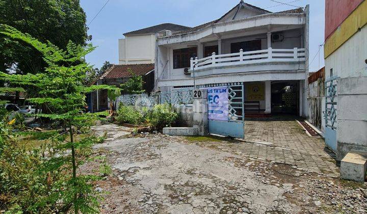 Rumah hitung tanah lokasi strategis dekat jalan slamet riyadi 2