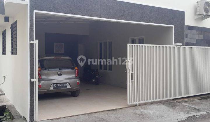 Rumah cantik siap huni  1