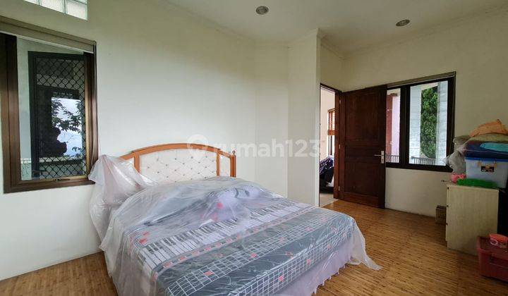 Villa exclusive dan unik di tawangmangu 5