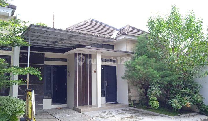 Rumah minimalis dalam cluster  1