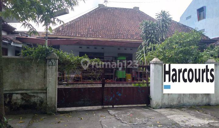 Rumah hitung tanah tengah kota 1