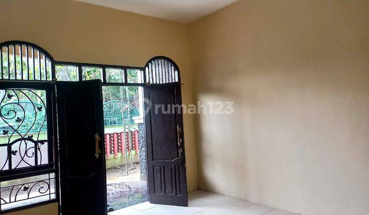 Rumah bagus 2 lantai siap huni 3