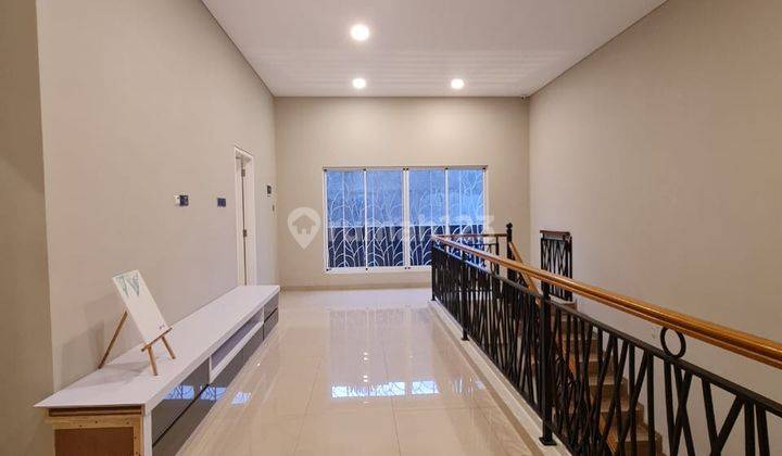 Rumah baru minimalis modern di sektor 1 2