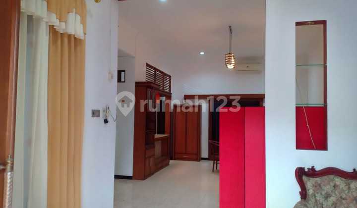 Rumah bagus siap huni dan full furnish 14
