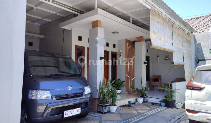 Rumah cantik minimalis dalam cluster siap huni 1