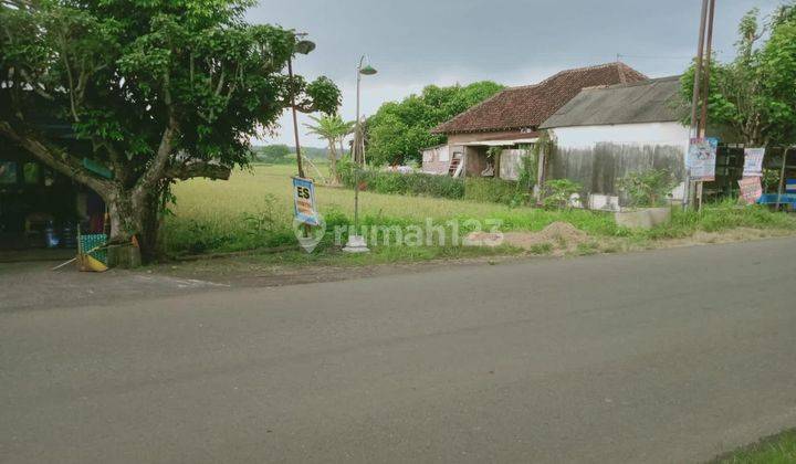 Tanah zona kuning Cocok Untuk Dibangun Tempat Hunian maupun Usaha.
 1