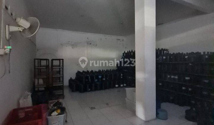 Gudang strategis siap huni 7