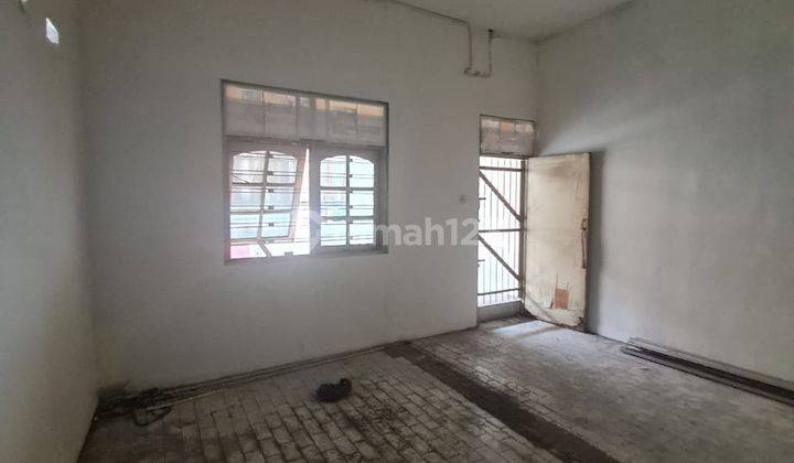 Ruko strategis jalan piere tendean depan pasar 3