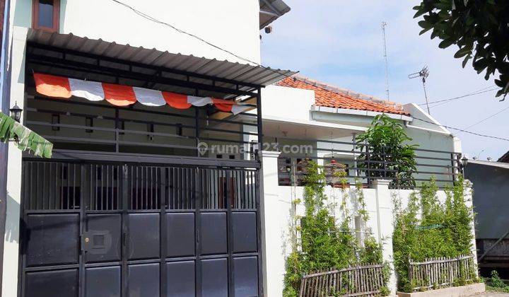 Rumah Kost bagus 2 lantai
( Full Furnished ) 1