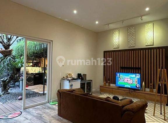 Rumah Full Furnished minimalis 2 lantai dalam cluster 2