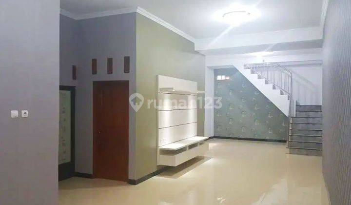 Rumah bagus siap huni dengan perabot 2