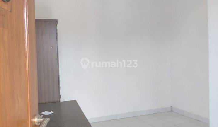 Rumah siap pakai pusat kota dekat slamet riyadi solo, 2