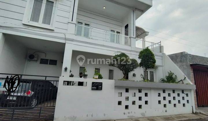 Rumah full furnish tengah kota 1