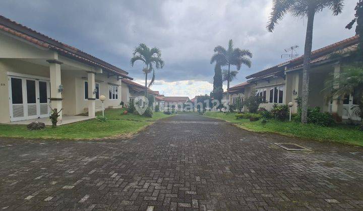 Villa dengan suasana sejuk dan tenang di tawangmangu, kompleks villa 2