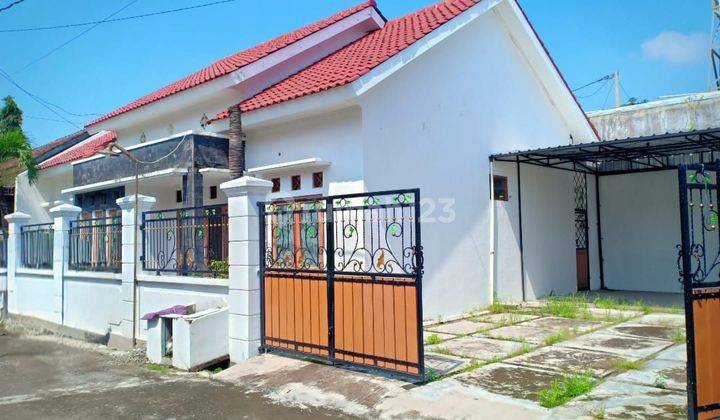 Rumah bagus siap huni dalam perumahan 1