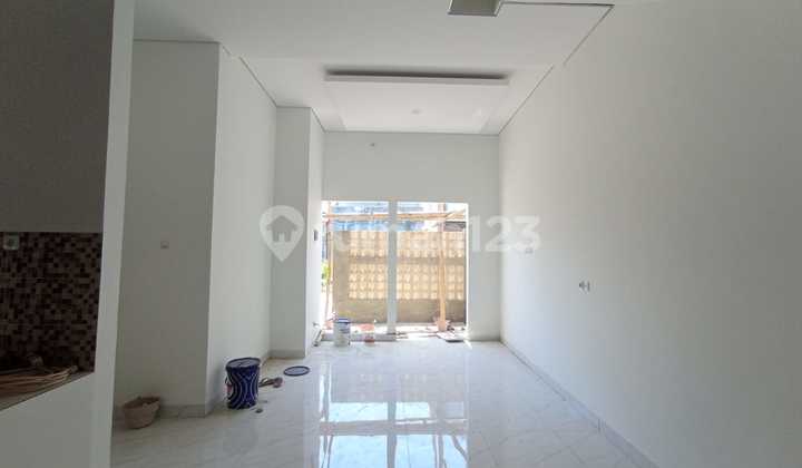 New House in a Cluster 2