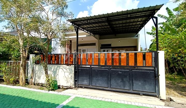 Nice House Ready to Occupancy in the Housing Complex