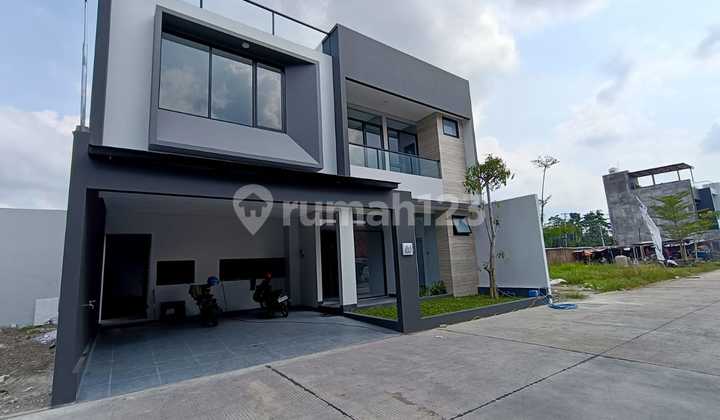 Rumah Bagus Pesen Bangun Dalam Cluster