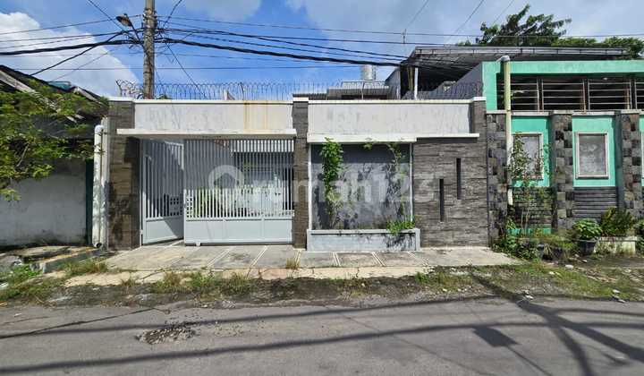 Modern Minimalist Luxury House In Solo Baru 2