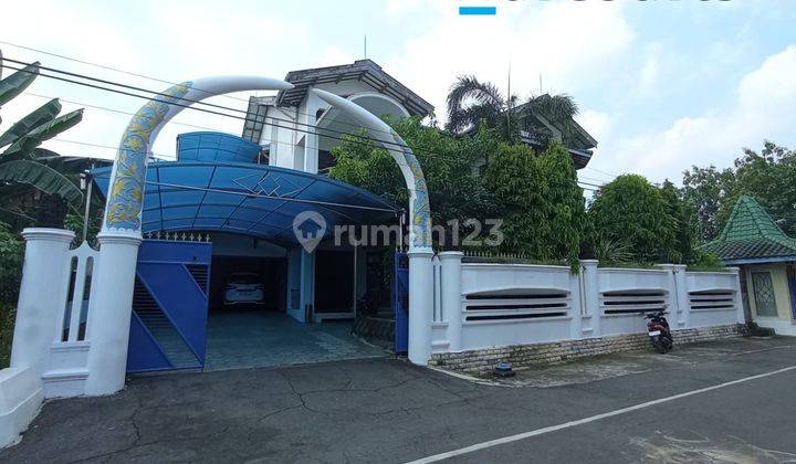 Rumah Luas Full Furnished Siap Huni 1