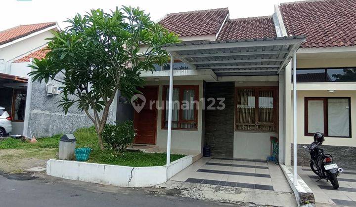 Rumah Full Furnish Dalam Cluster Elite 1