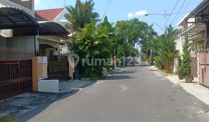 Rumah Siap Huni 2 Lantai Di Fajar Indah 2