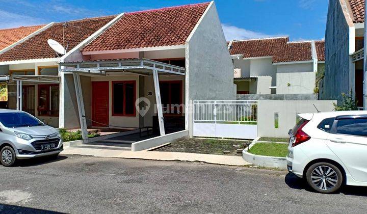Rumah Minimalis Full Furnish Dalam Cluster Elite 1