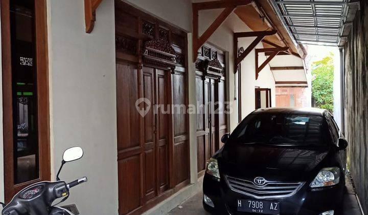 Rumah Joglo Dengan Halaman Luas Siap Huni 2