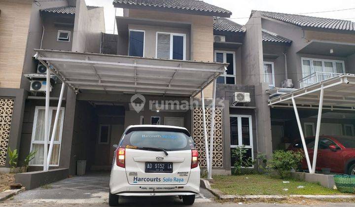 Rumah Cantik Minimalis Dalam Cluster Elite  1