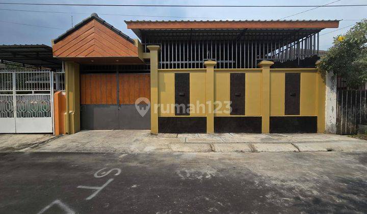 Rumah Bagus Minimalis Di Solo Baru Dekat Grogol Solo 1