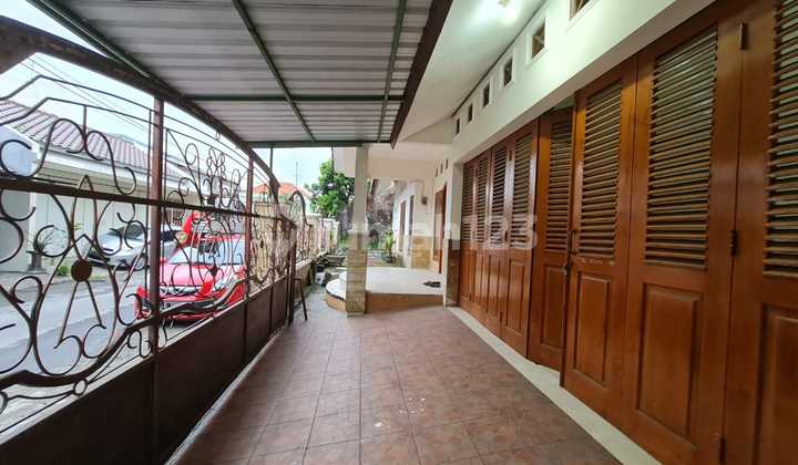 For Rent: Nice Ready-to-Use House Near Slamet Riyadi Street, Solo. For Rent: Nice Ready-to-Use House Near Slamet Riyadi Street, Solo.
