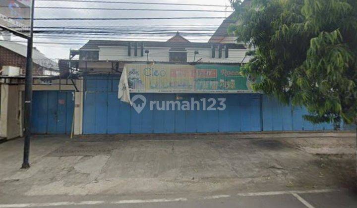 Ruko 2 Lantai Pusat Bisnis Di Jalan Veteran Solo 1