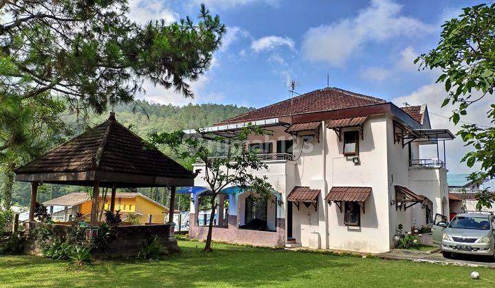 Villa Bagus Asri dgn View Cantik di Tawangmangu, Solo 1