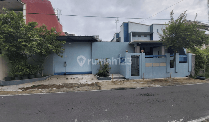 Rumah hitung tanah istimewa strategis di pusat kota Solo 2