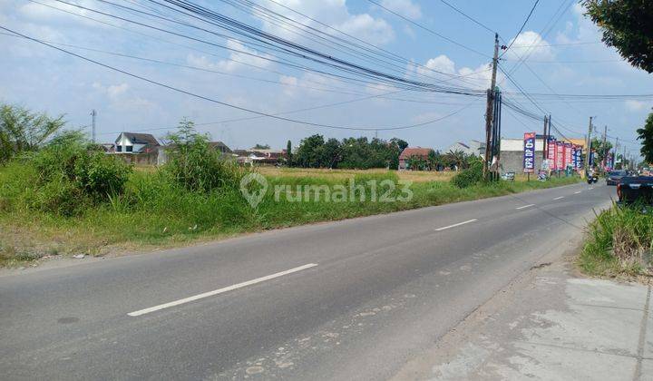 Tanah Kering pinggir jalan Mangesti Gentan Solo 1