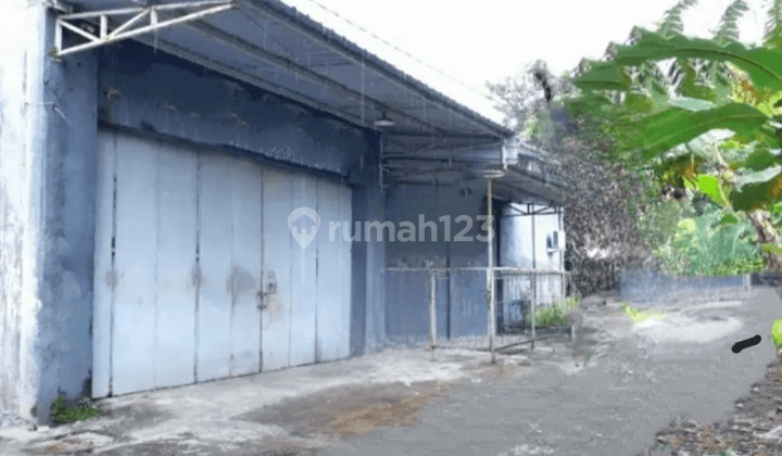 Gudang strategis siap pakai di Mojosongo Jebres Solo 6